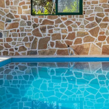 Divine Villas *