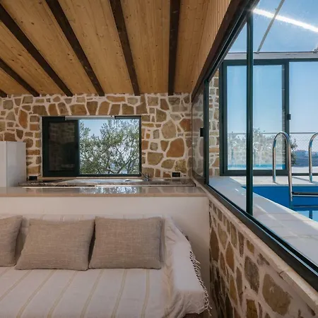 Villa Divine Villas *